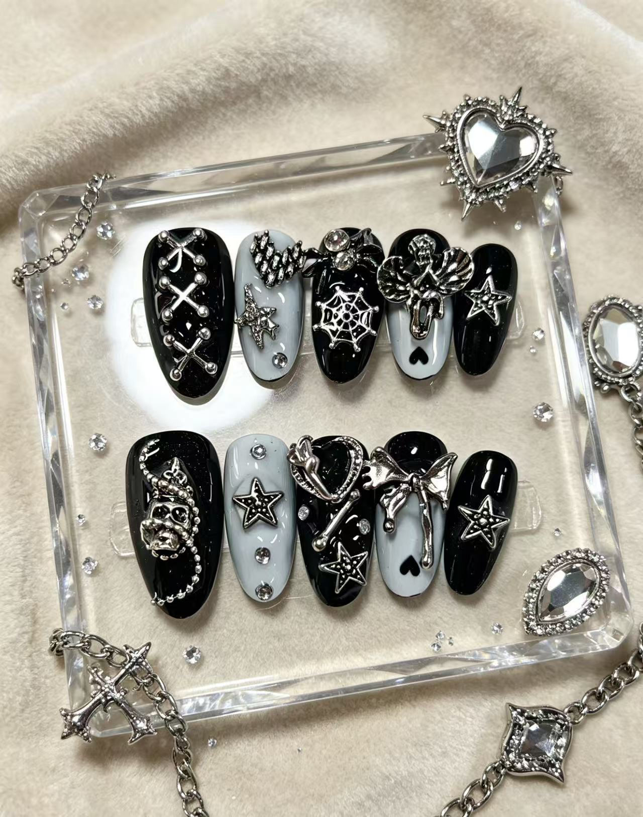 Street Fashion Photoshoot - 10 pièces d'accessoires métalliques gothiques noirs