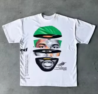 T-shirt oversize imprimé avec  - Street Fashion Europe avis et prix